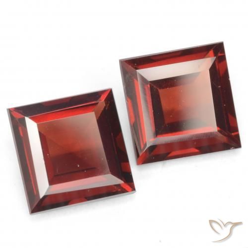 Shop natural 4.13ct Rouge moyen Grenat pyrope gems, Carré, from Inde at GemSelect. In stock, global shipping!