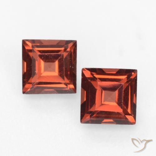 0.87ctw Naturel Rouge foncé Grenat pyrope, Carré, VVS-VS