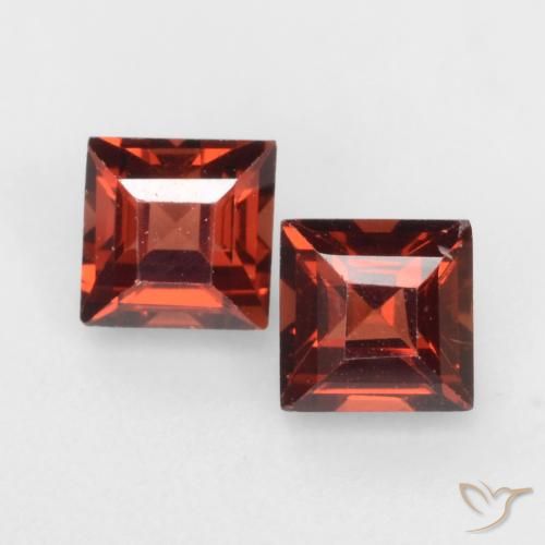 0.98ctw Naturel Rouge moyen Grenat pyrope, Carré, VVS-VS