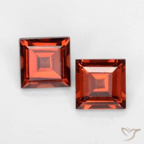 0.92ctw Naturel Rouge écarlate Grenat pyrope, Carré, VVS-VS