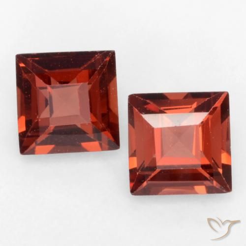 0.89ctw Naturel Rouge Sangria Grenat pyrope, Carré, VVS-VS