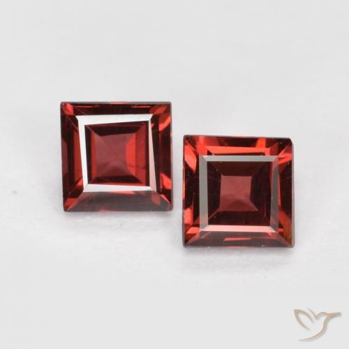 1.01ctw Naturel Rouge foncé Grenat pyrope, Carré, VS