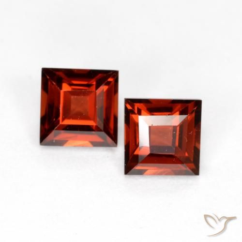 0.94ctw Naturel Rouge groseille Grenat pyrope, Carré, VS