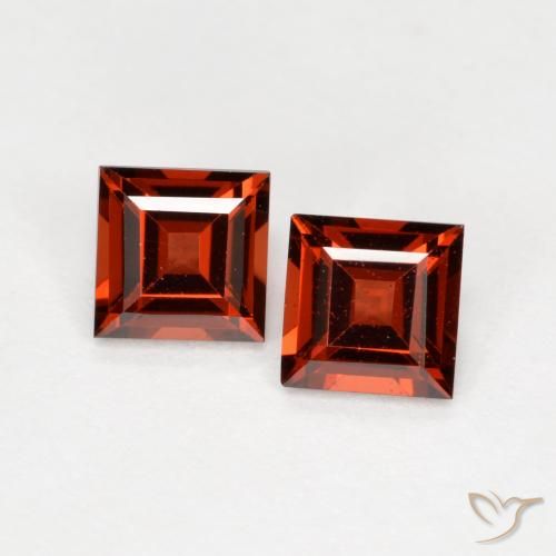 0.88ctw Naturel Rouge groseille Grenat pyrope, Carré, VS