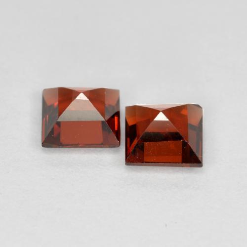 Achetez naturel 0,89ct rouge grenat pyrope gems, carré, en provenance mozambique chez gemselect. en stock, livraison internationale!