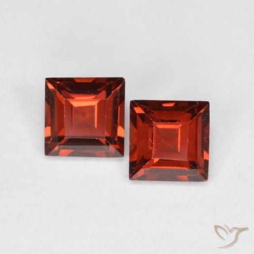 0.90ctw Naturel Rouge écarlate Grenat pyrope, Carré, VS