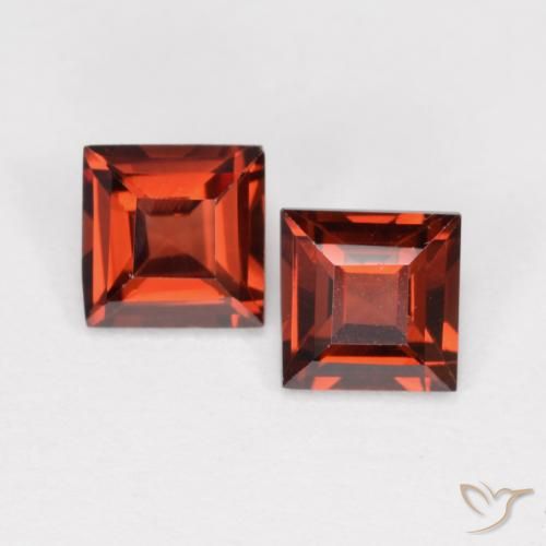 0.87ctw Naturel Rouge groseille Grenat pyrope, Carré, VS