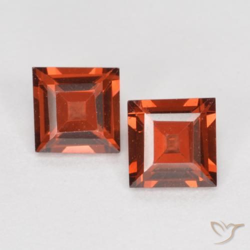 0.79ctw Naturel Rouge groseille Grenat pyrope, Carré, VS