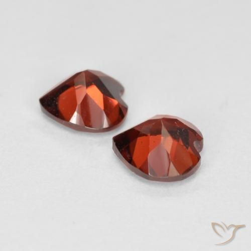 Shop natural 1.17ct Rouge groseille Grenat pyrope gems, Cœur, from Mozambique at GemSelect. In stock, global shipping!