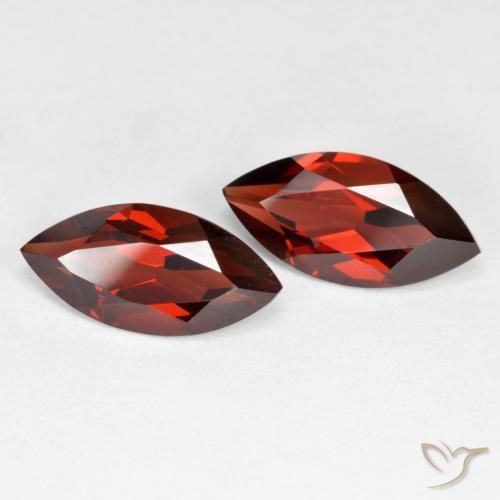 Shop natural 4.09ct Rouge groseille Grenat pyrope gems, Marquise, from Mozambique at GemSelect. In stock, global shipping!