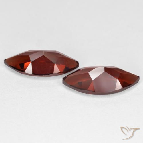Shop natural 4.09ct Rouge groseille Grenat pyrope gems, Marquise, from Mozambique at GemSelect. In stock, global shipping!