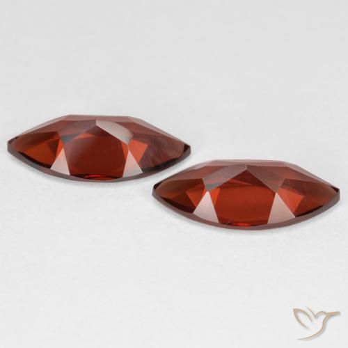 Shop natural 3.81ct Rouge Sangria Grenat pyrope gems, Marquise, from Mozambique at GemSelect. In stock, global shipping!