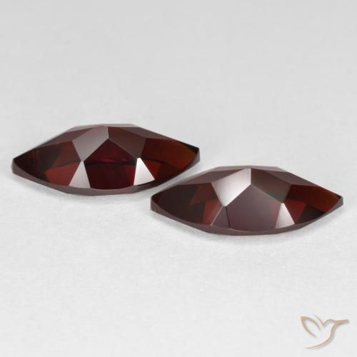 Shop natural 4.58ct Rouge foncé Grenat pyrope gems, Marquise, from Mozambique at GemSelect. In stock, global shipping!