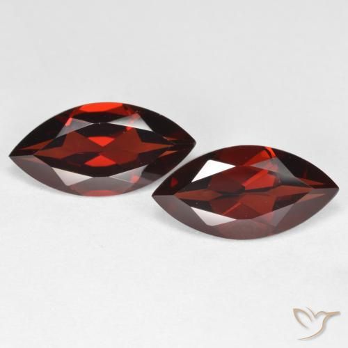 4.09ctw Naturel Rouge foncé Grenat pyrope, Marquise, VVS