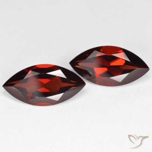 Shop natural 4.09ct Rouge foncé Grenat pyrope gems, Marquise, from Mozambique at GemSelect. In stock, global shipping!