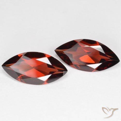 Shop natural 3.20ct Rouge foncé Grenat pyrope gems, Marquise, from Mozambique at GemSelect. In stock, global shipping!