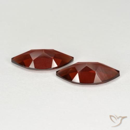 Shop natural 4.03ct Rouge groseille Grenat pyrope gems, Marquise, from Mozambique at GemSelect. In stock, global shipping!