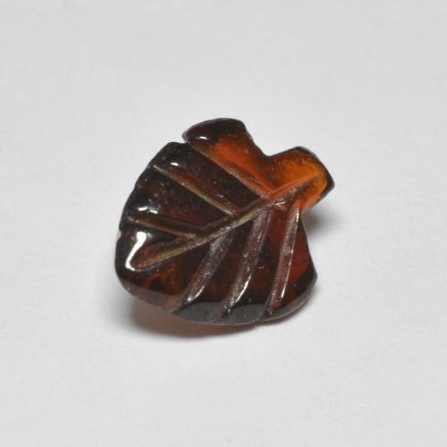 Grenat pyrope rouge naturelle forme fantaisie, 1,42 ct, transparent