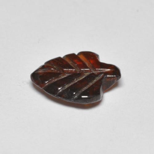 Grenat pyrope rouge naturelle forme fantaisie, 1,42 ct, transparent