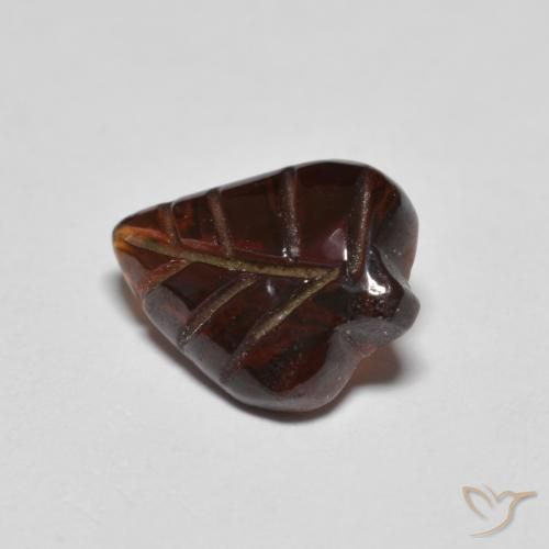 Grenat pyrope Rouge foncé naturelle Fantaisie, 3.10 ct, Transparent
