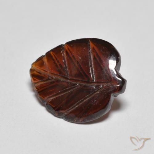 Grenat pyrope Rouge foncé naturelle Fantaisie, 3.28 ct, Transparent