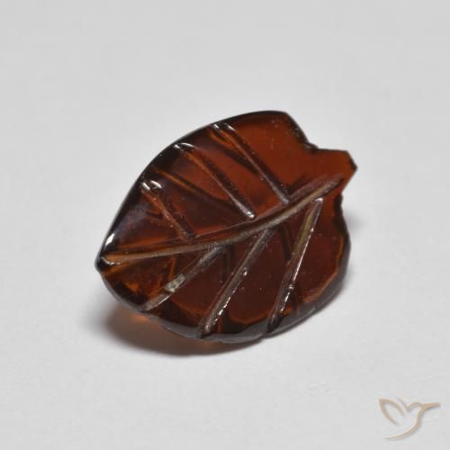 Grenat pyrope Rouge foncé naturelle Fantaisie, 3.47 ct, Transparent