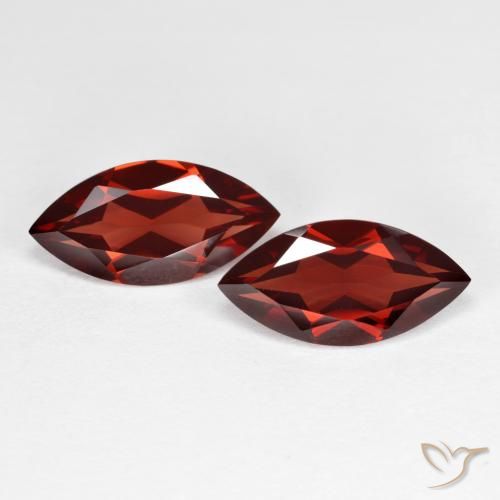 3.95ctw Naturel Rouge Sangria Grenat pyrope, Marquise, VVS-VS
