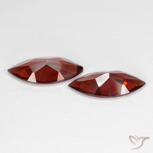 Shop natural 3.32ct Rouge moyen Grenat pyrope gems, Marquise, from Mozambique at GemSelect. In stock, global shipping!