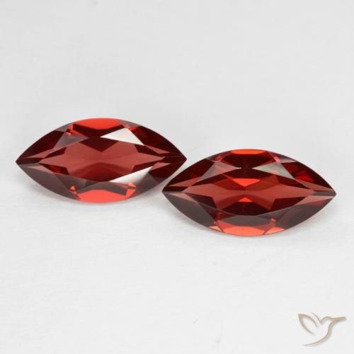 3.89ctw Naturel Rouge foncé Grenat pyrope, Marquise, VVS-VS