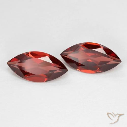 Shop natural 3.89ct Rouge foncé Grenat pyrope gems, Marquise, from Mozambique at GemSelect. In stock, global shipping!