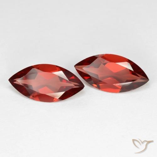 Shop natural 3.35ct Rouge foncé Grenat pyrope gems, Marquise, from Mozambique at GemSelect. In stock, global shipping!