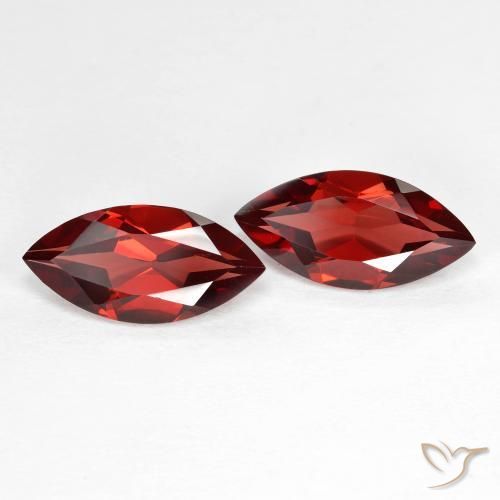 Shop natural 3.85ct Rouge groseille Grenat pyrope gems, Marquise, from Mozambique at GemSelect. In stock, global shipping!