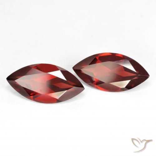 Shop natural 3.93ct Rouge moyen Grenat pyrope gems, Marquise, from Mozambique at GemSelect. In stock, global shipping!