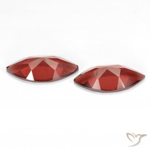 Shop natural 3.92ct Rouge Sangria Grenat pyrope gems, Marquise, from Mozambique at GemSelect. In stock, global shipping!