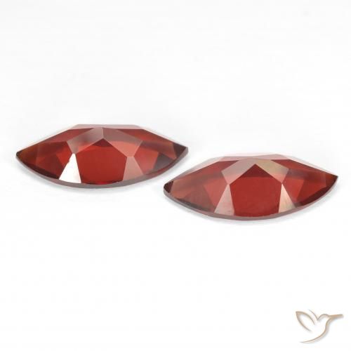 Shop natural 3.75ct Rouge moyen Grenat pyrope gems, Marquise, from Mozambique at GemSelect. In stock, global shipping!