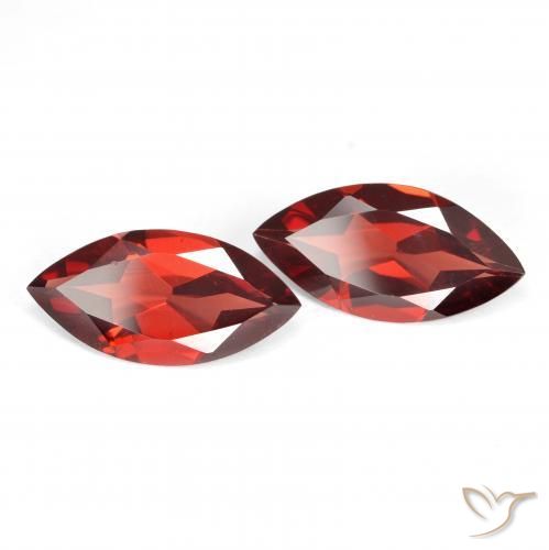Shop natural 3.37ct Rouge groseille Grenat pyrope gems, Marquise, from Mozambique at GemSelect. In stock, global shipping!