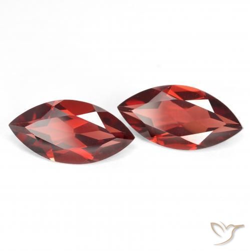 Shop natural 4.07ct Rouge groseille Grenat pyrope gems, Marquise, from Mozambique at GemSelect. In stock, global shipping!