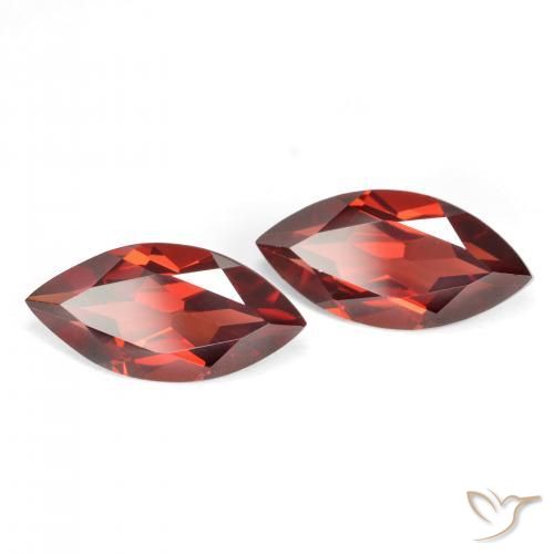 Shop natural 4.00ct Rouge moyen Grenat pyrope gems, Marquise, from Mozambique at GemSelect. In stock, global shipping!