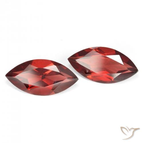 Shop natural 3.96ct Rouge moyen Grenat pyrope gems, Marquise, from Mozambique at GemSelect. In stock, global shipping!