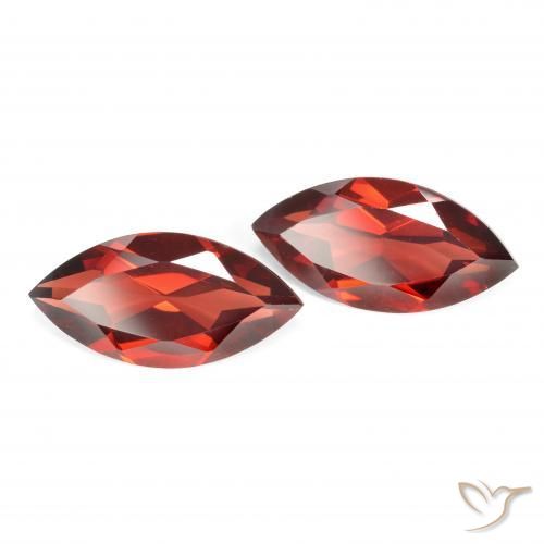 Shop natural 3.82ct Rouge moyen Grenat pyrope gems, Marquise, from Mozambique at GemSelect. In stock, global shipping!