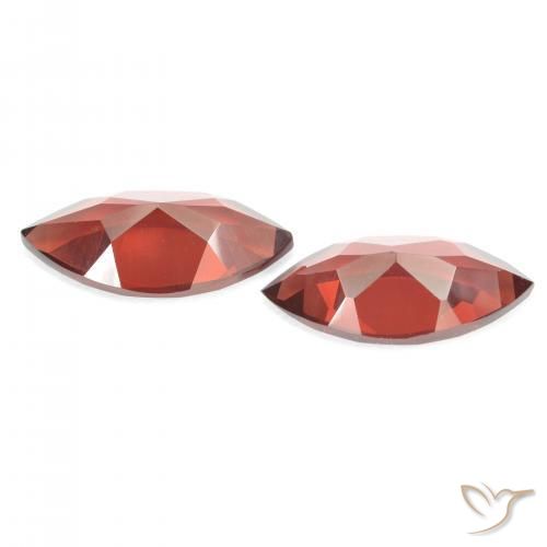 Shop natural 3.82ct Rouge moyen Grenat pyrope gems, Marquise, from Mozambique at GemSelect. In stock, global shipping!