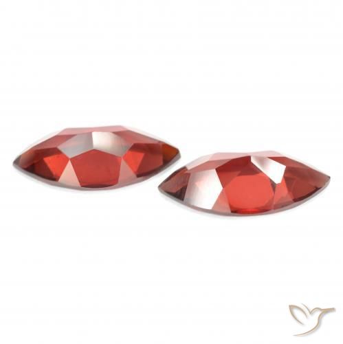 Shop natural 3.93ct Rouge moyen Grenat pyrope gems, Marquise, from Mozambique at GemSelect. In stock, global shipping!