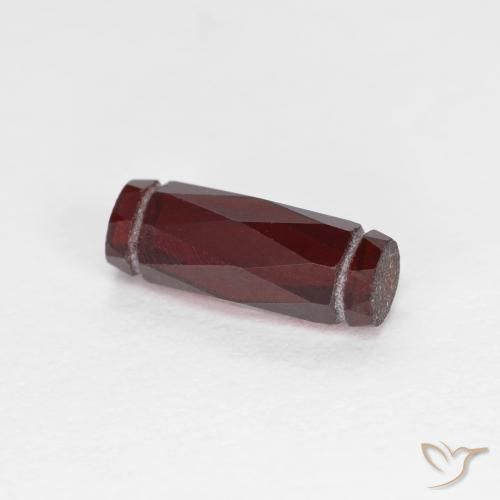 Grenat pyrope Rouge Sangria naturelle Fantaisie, 1.36 ct, VS