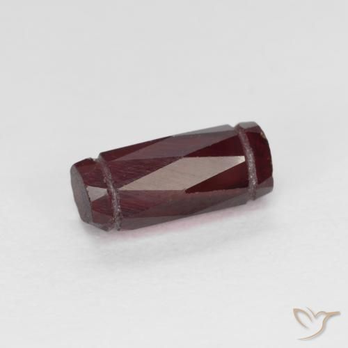 Grenat pyrope Rouge Sangria naturelle Fantaisie, 1.88 ct, VS
