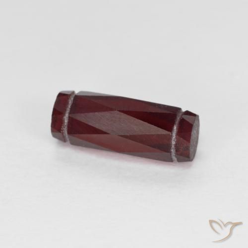 Grenat pyrope Rouge foncé naturelle Fantaisie, 1.56 ct, VS
