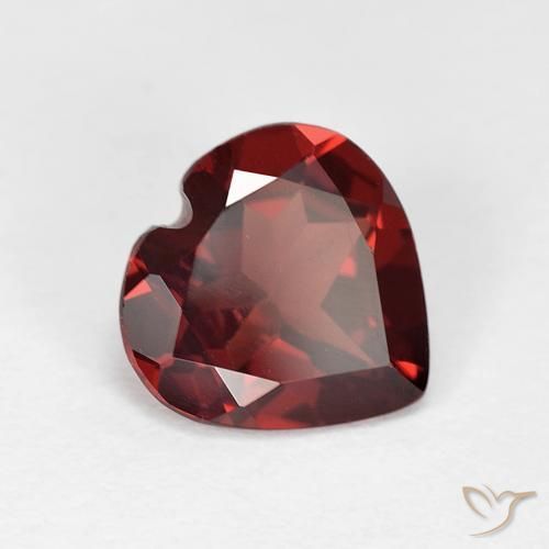 Grenat pyrope Rouge Sangria naturelle Cœur, 1.72 ct, VVS