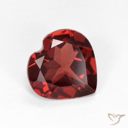 Grenat pyrope Rouge groseille naturelle Cœur, 1.78 ct, VVS