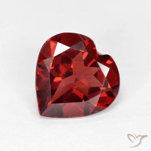 Grenat pyrope Rouge moyen naturelle Cœur, 1.80 ct, VVS