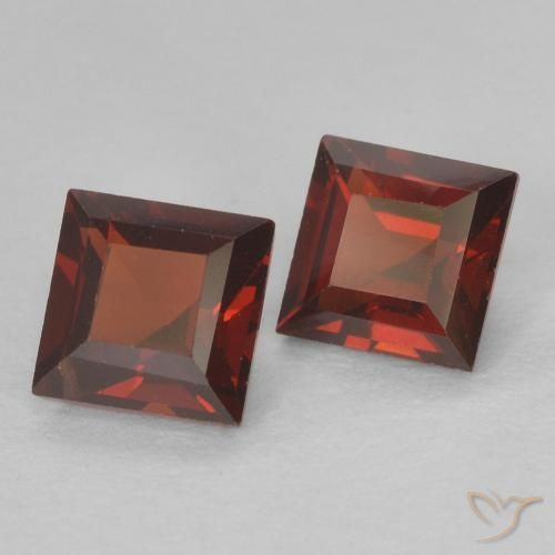 Achetez naturel 0,91ct rouge grenat pyrope gems, carré, en provenance madagascar chez gemselect. en stock, livraison internationale!