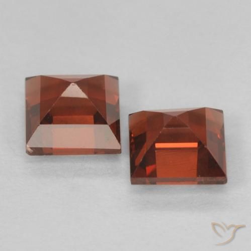 Shop natural 1.06ct Rouge vif Grenat pyrope gems, Carré, from Madagascar at GemSelect. In stock, global shipping!